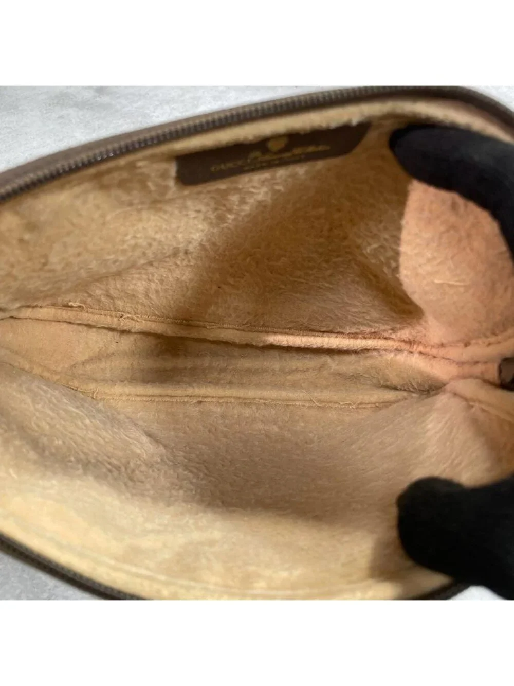 Gucci GG Shoulder Bag Brown Beige Leather Logo